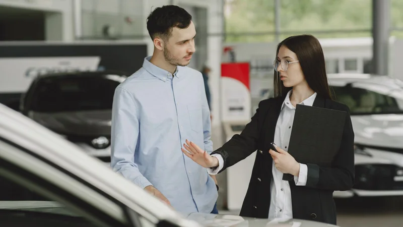 How Automotive Sales Managers Can Coach Performance Beyond Monthly Targets